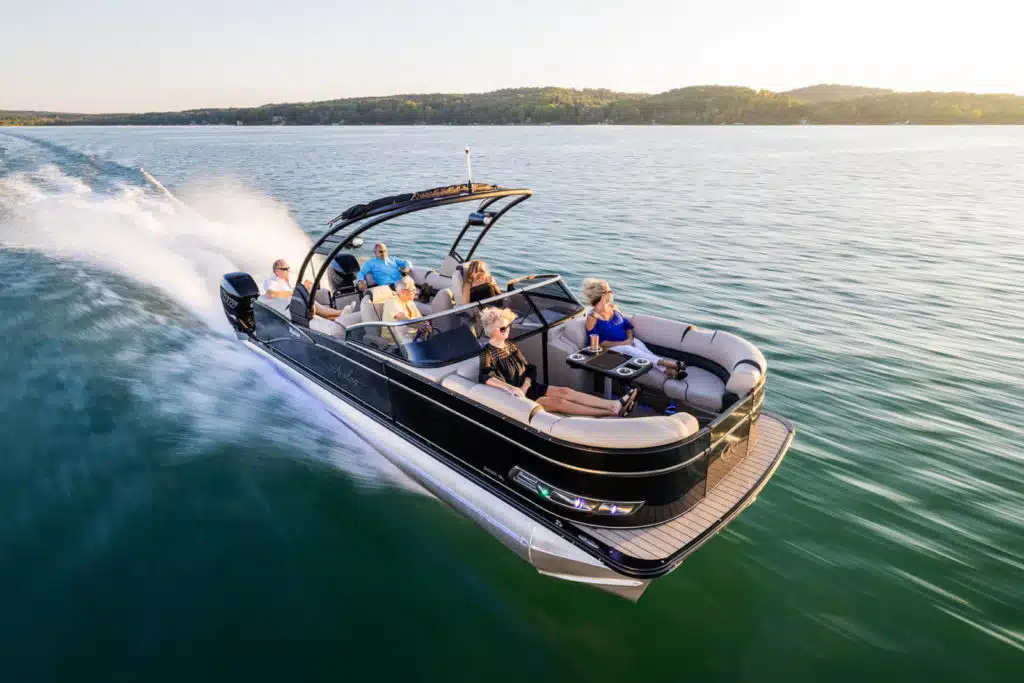 2022_Avalon_CATPLAT_25_QLW_Lifestyle-1024x683