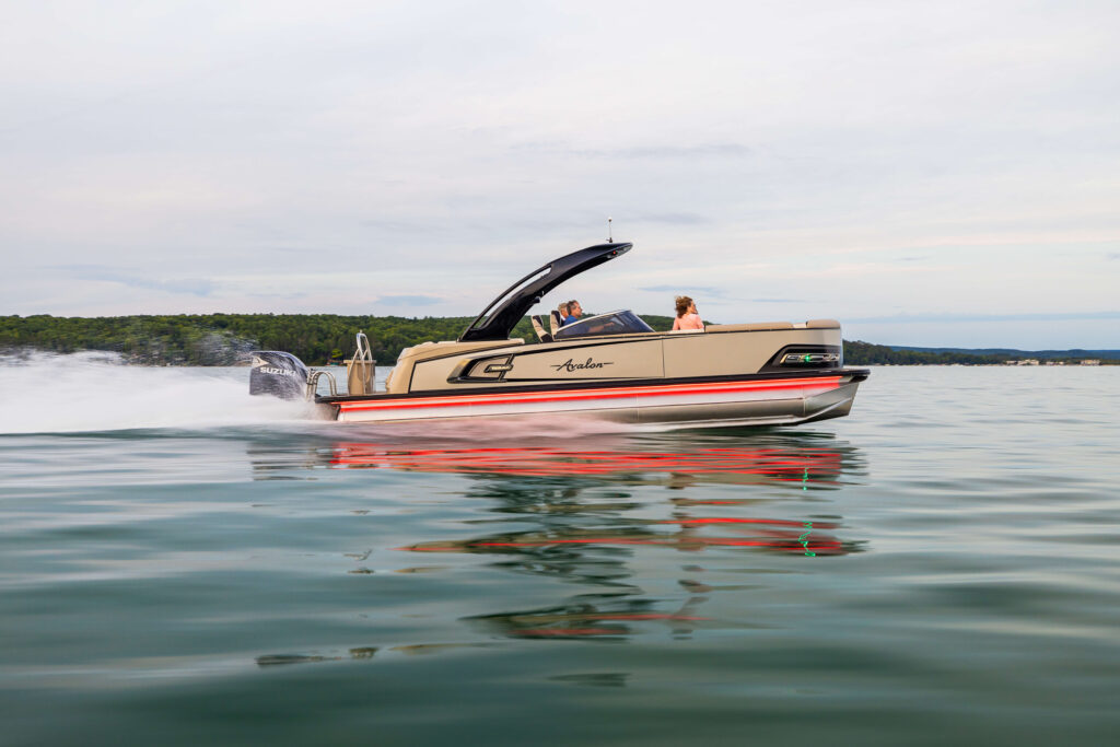 2023_Avalon_Excalibur_LTD_QLW_Lifestyle_01