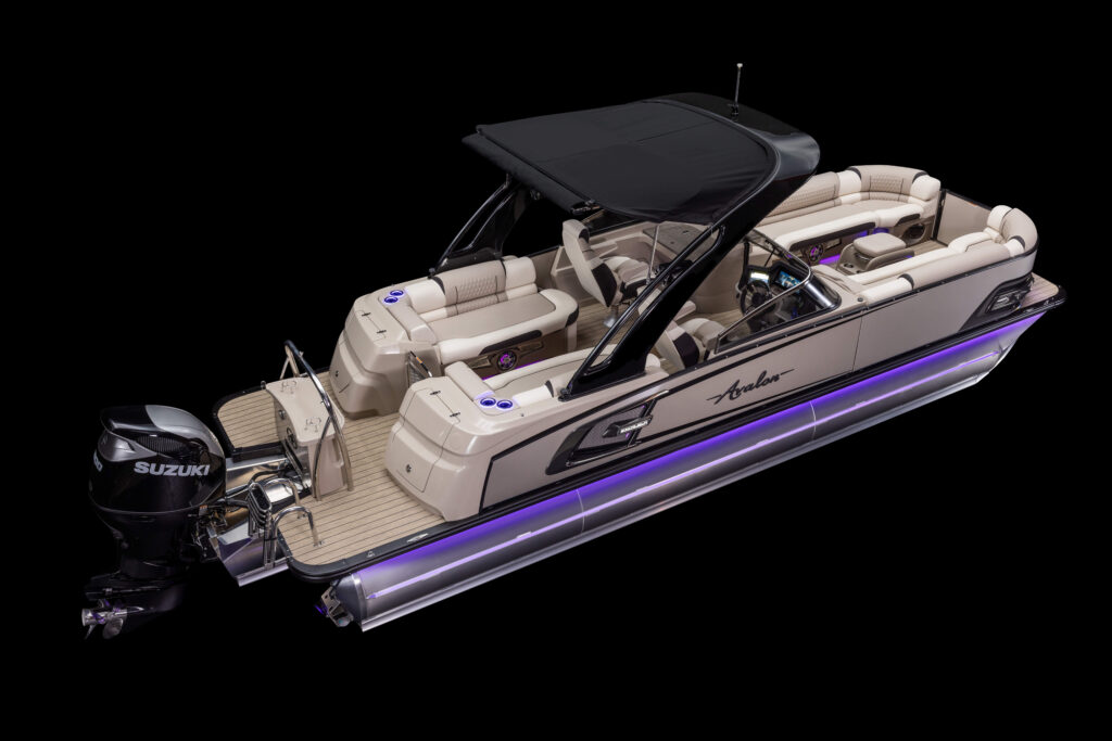 2023_Avalon_Excalibur_LTD_QLW_Studio_03